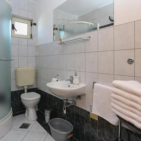 Put Vlaka Ii تروغير